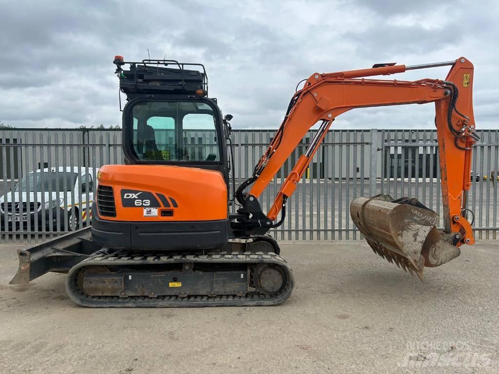Doosan DX 63-3 Excavatoare pe șenile
