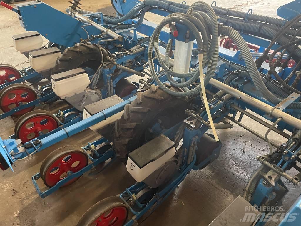 Monosem MS-12R Masini cu insamantare precisa