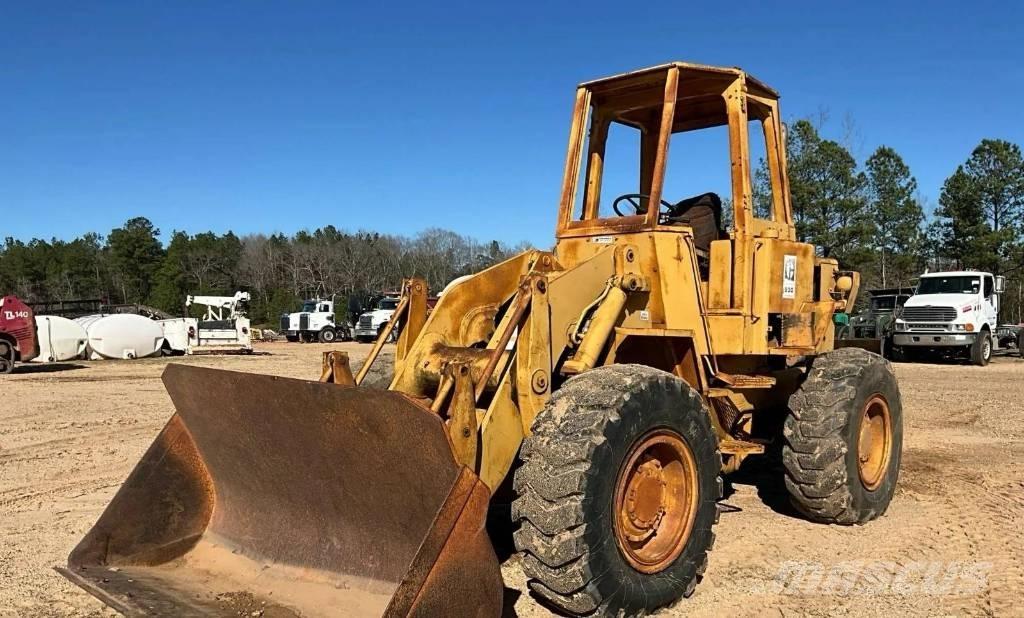 CAT 930 Incarcator pe pneuri