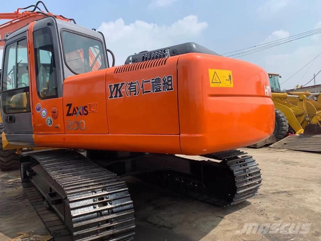 Hitachi zx200 Excavatoare pe șenile
