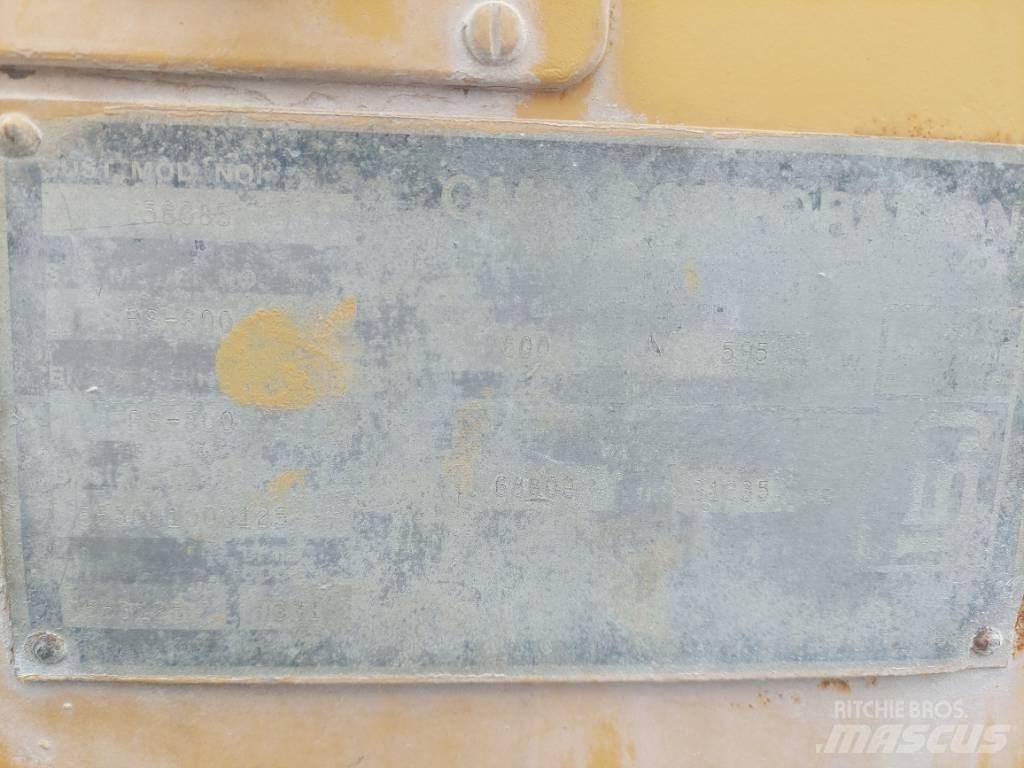 CMI RS-800 Compactoare sol
