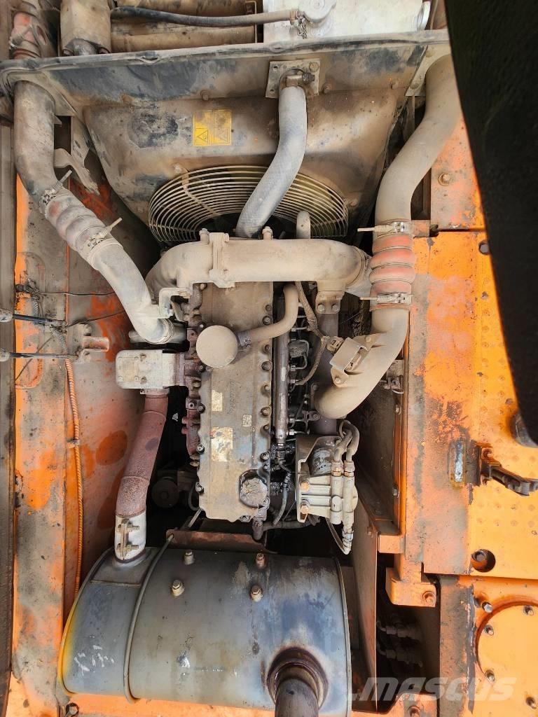 Doosan DX 210WA Excavatoare cu roti