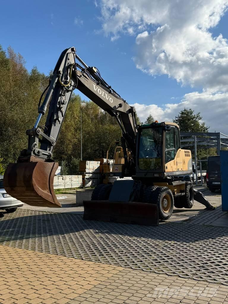 Volvo EW 140 C Excavatoare cu roti