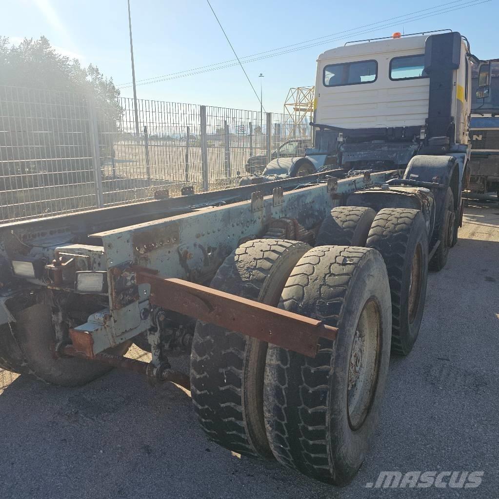 MAN 41.464 Autobasculanta