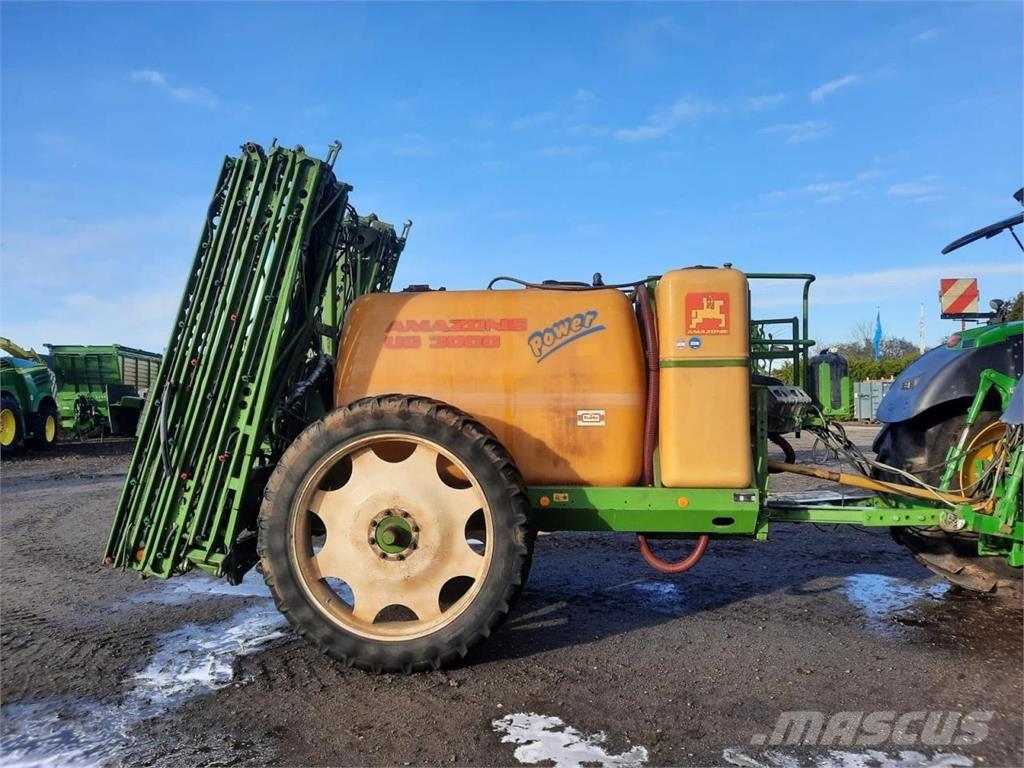 Amazone UG 3000 Tractoare agricole sprayers