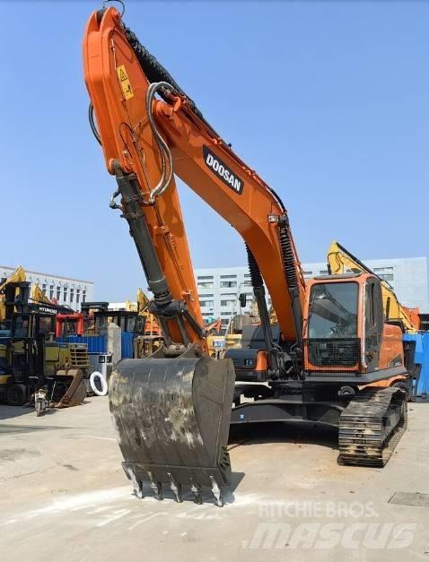 Doosan DX300 Excavatoare pe șenile
