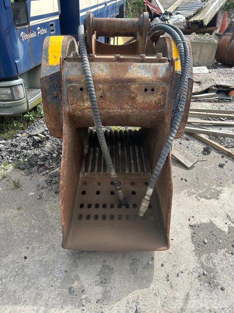 MB Crusher BF 60.1 cupe zdrobitoare
