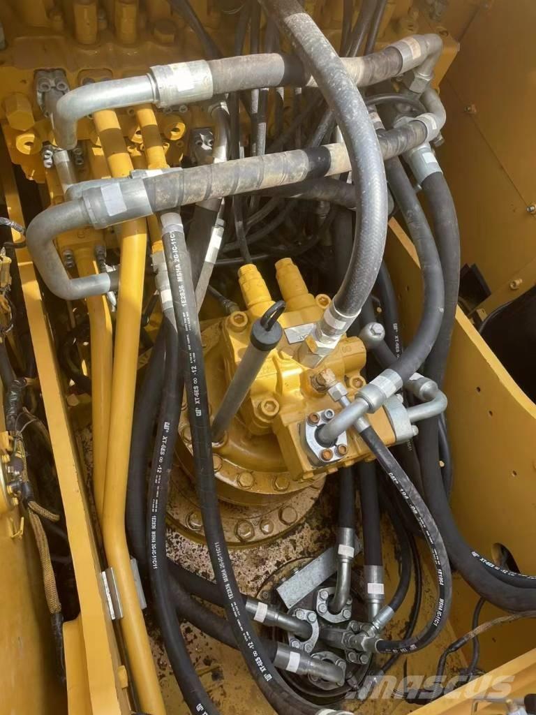 CAT 320D Excavatoare pe șenile
