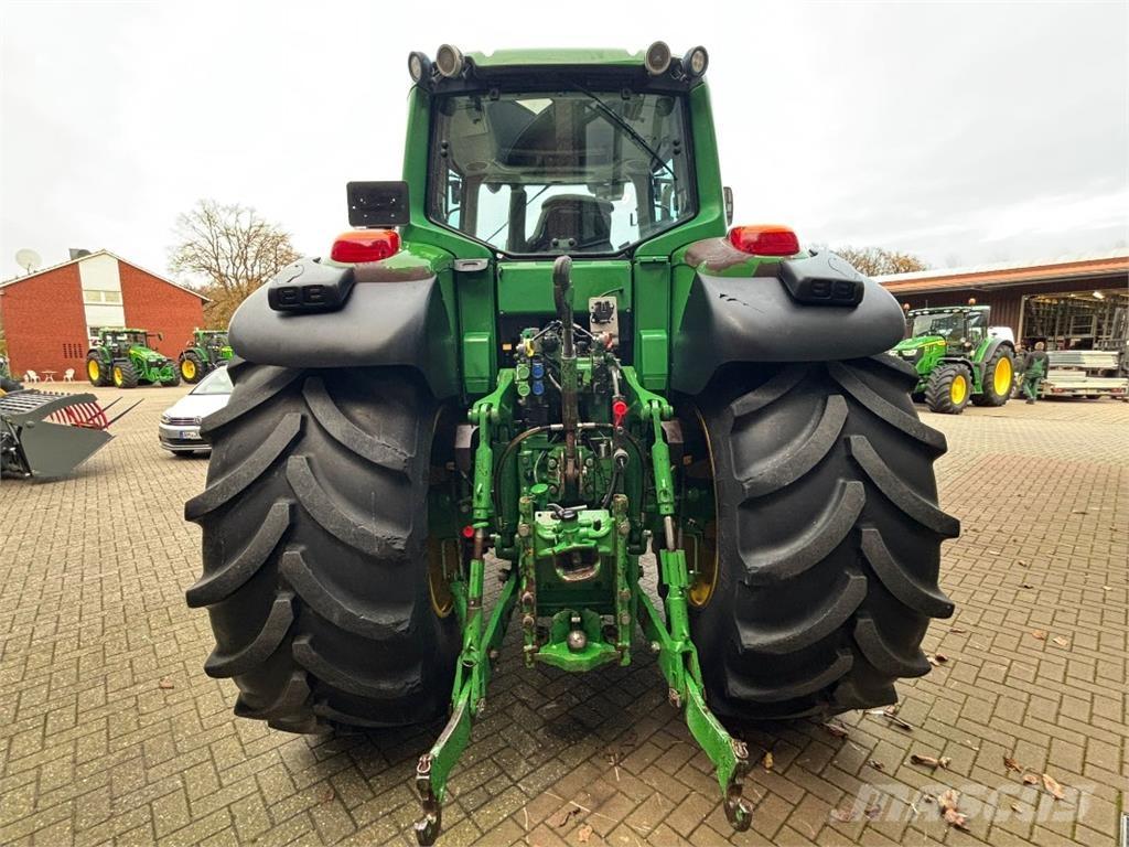 John Deere 7530 Tractoare