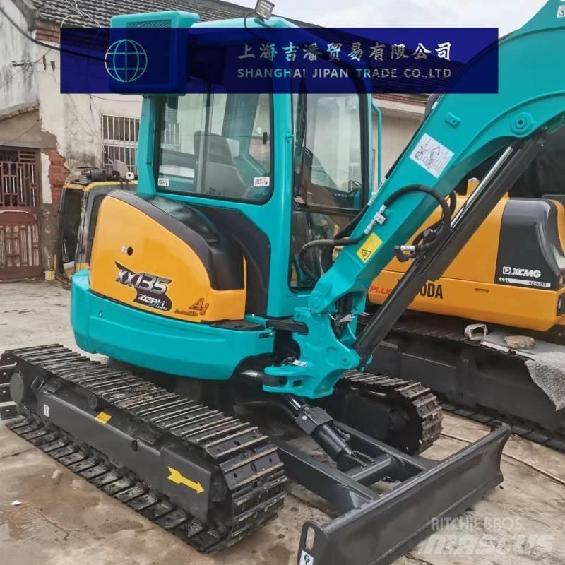 Kubota KX 135 Excavatoare pe șenile
