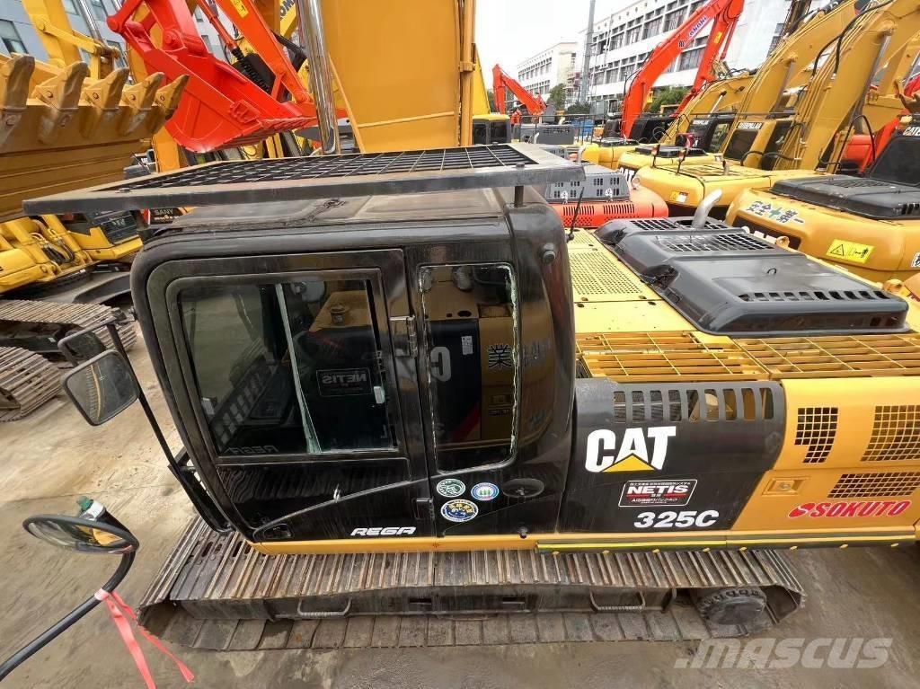 CAT 325 C Excavatoare pe șenile
