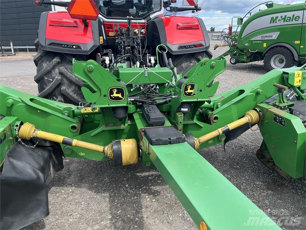 John Deere CC388, Cositoare de iarba cu umidificator