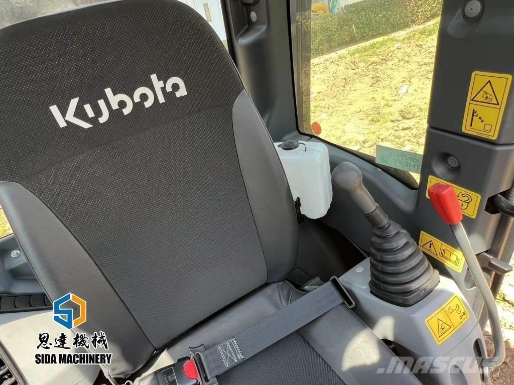 Kubota KX163-5 Excavatoare pe șenile
