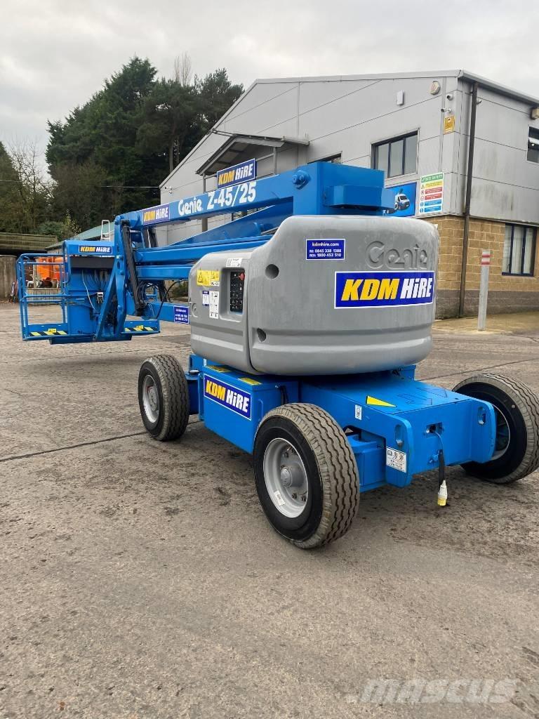 Genie Z 45/25 J Nacele cu brat articulat