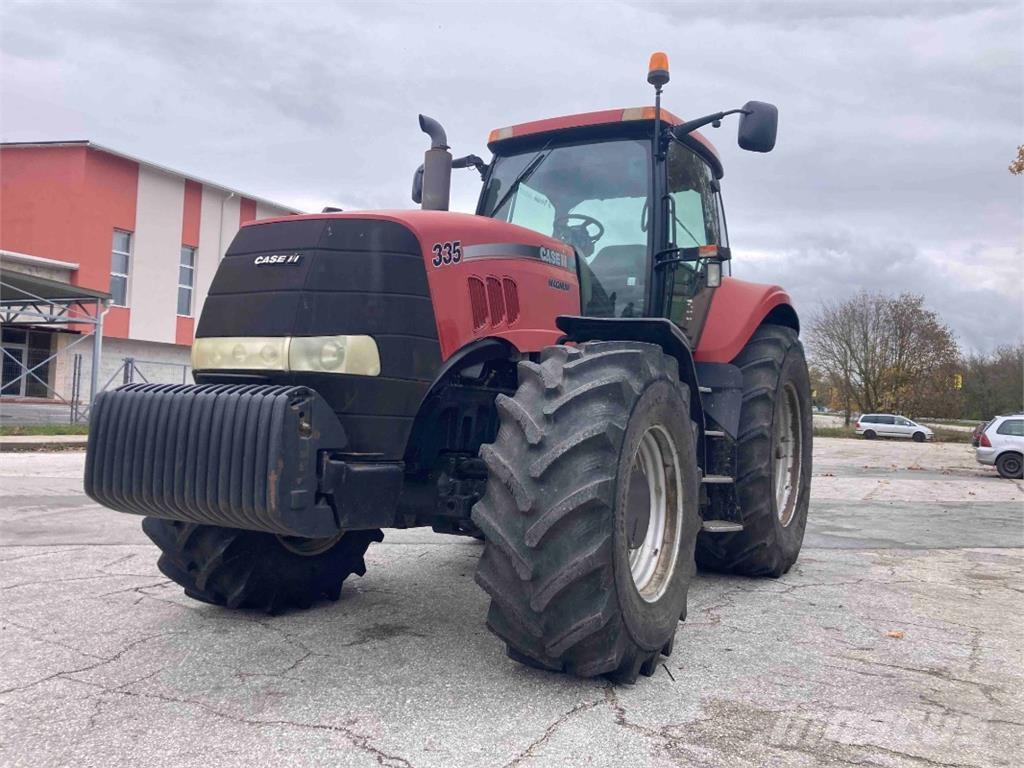Case IH magnum 335 Tractoare