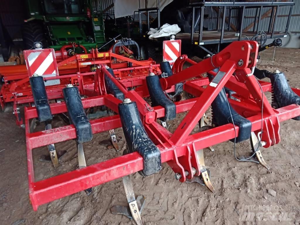 Horsch Terrano 3 FX Cultivatoare