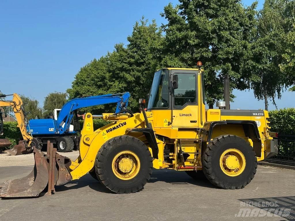 Komatsu WA270-3 Incarcator pe pneuri
