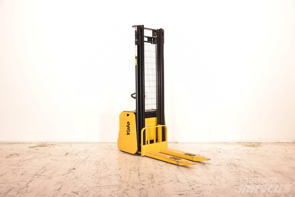 Yale MS 16 Transpaleta manuala