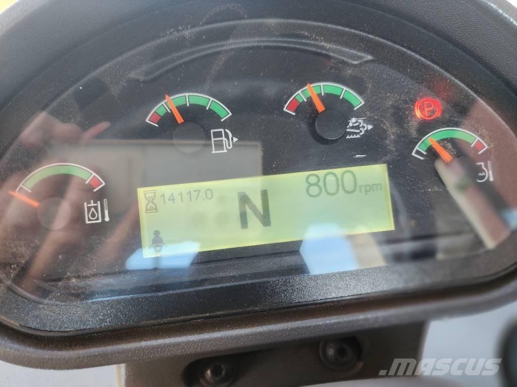 CAT 938M Incarcator pe pneuri