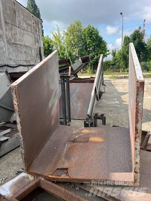 LZG PWE-1543 Cernuitoare