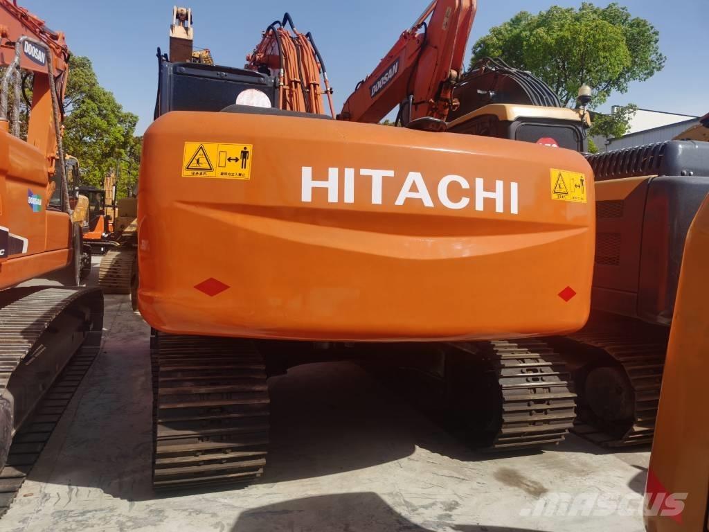 Hitachi ZX 210 Excavatoare pe șenile
