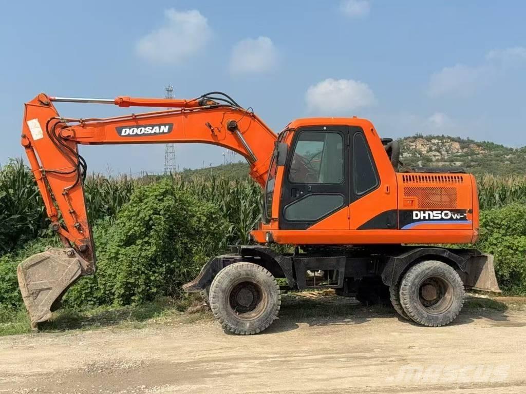 Doosan DH 150 W-7 Excavatoare pe șenile
