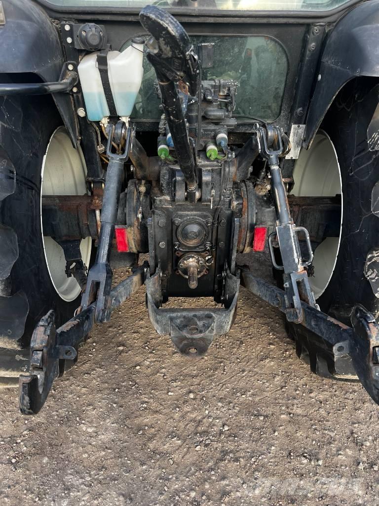 New Holland T 4050 Tractoare