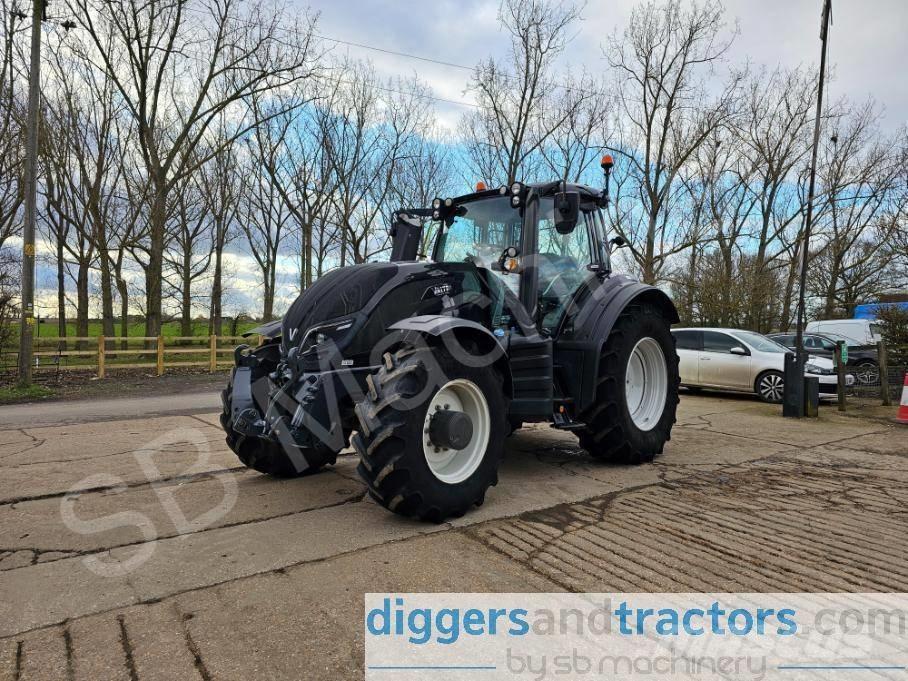Valtra T 154 Tractoare