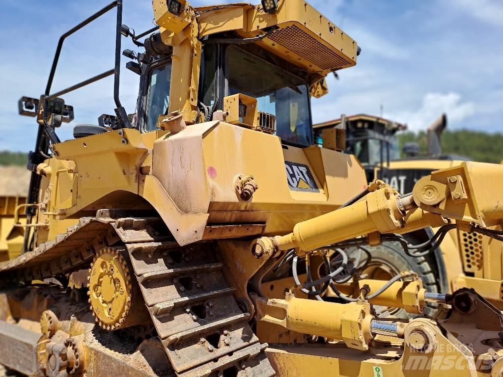 CAT D 8 T Buldozere pe senile