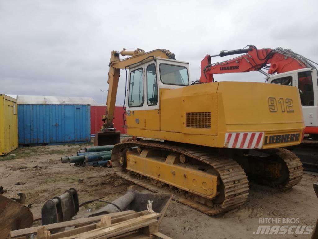 Liebherr R 912 Excavatoare pe șenile
