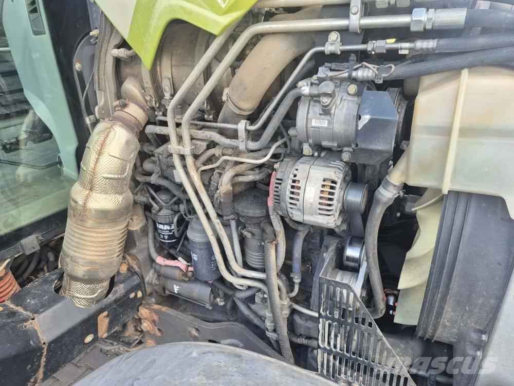 CLAAS Arion 530 Tractoare