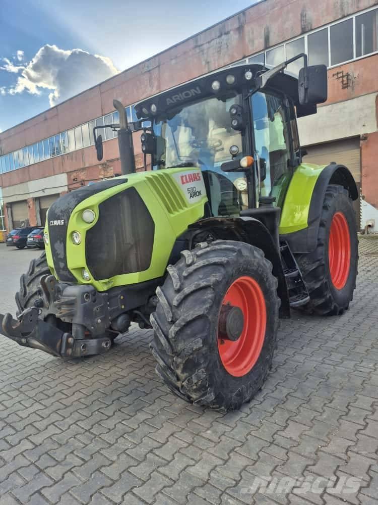 CLAAS Arion 530 Tractoare