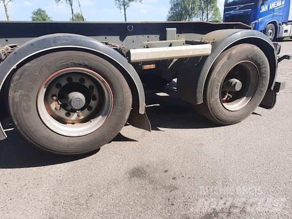 Floor FLA-3-101 Camion cu semi-remorca cu incarcator