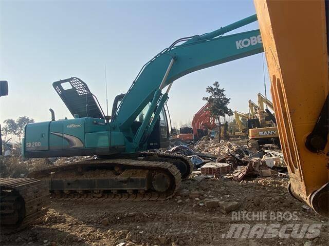 Kobelco SK200-8 Excavatoare pe șenile
