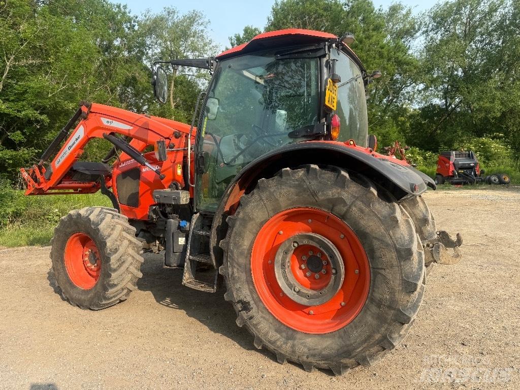 Kubota M 135 GX Tractoare