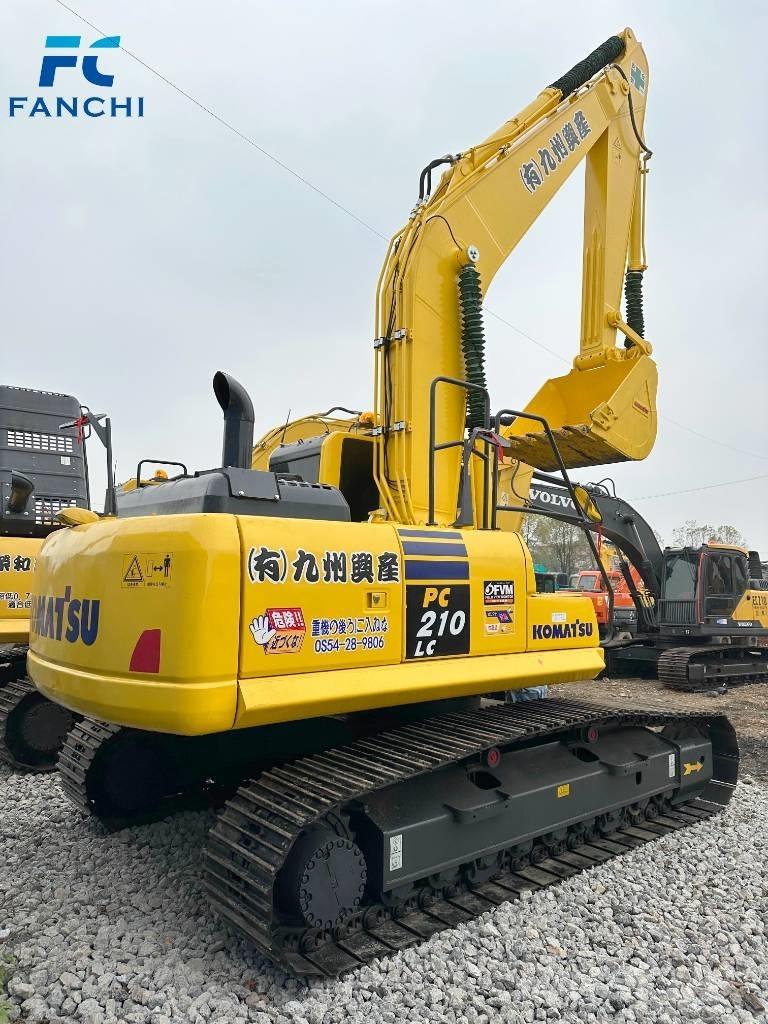 Komatsu PC 210-8 Excavatoare pe șenile
