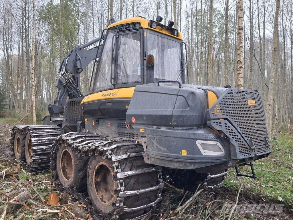 Ponsse Ergo 8W Combine forestiere