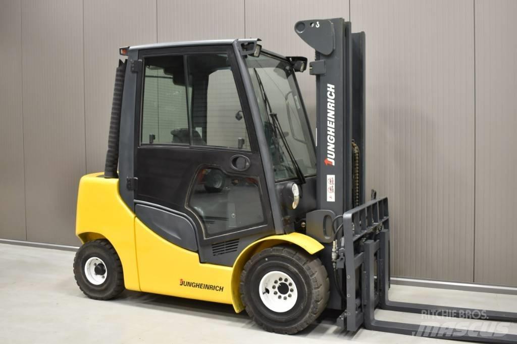 Jungheinrich 435s Stivuitor diesel