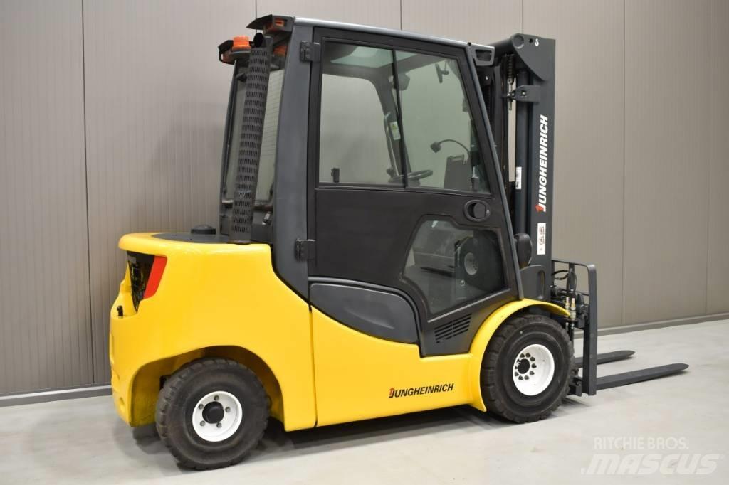 Jungheinrich 435s Stivuitor diesel
