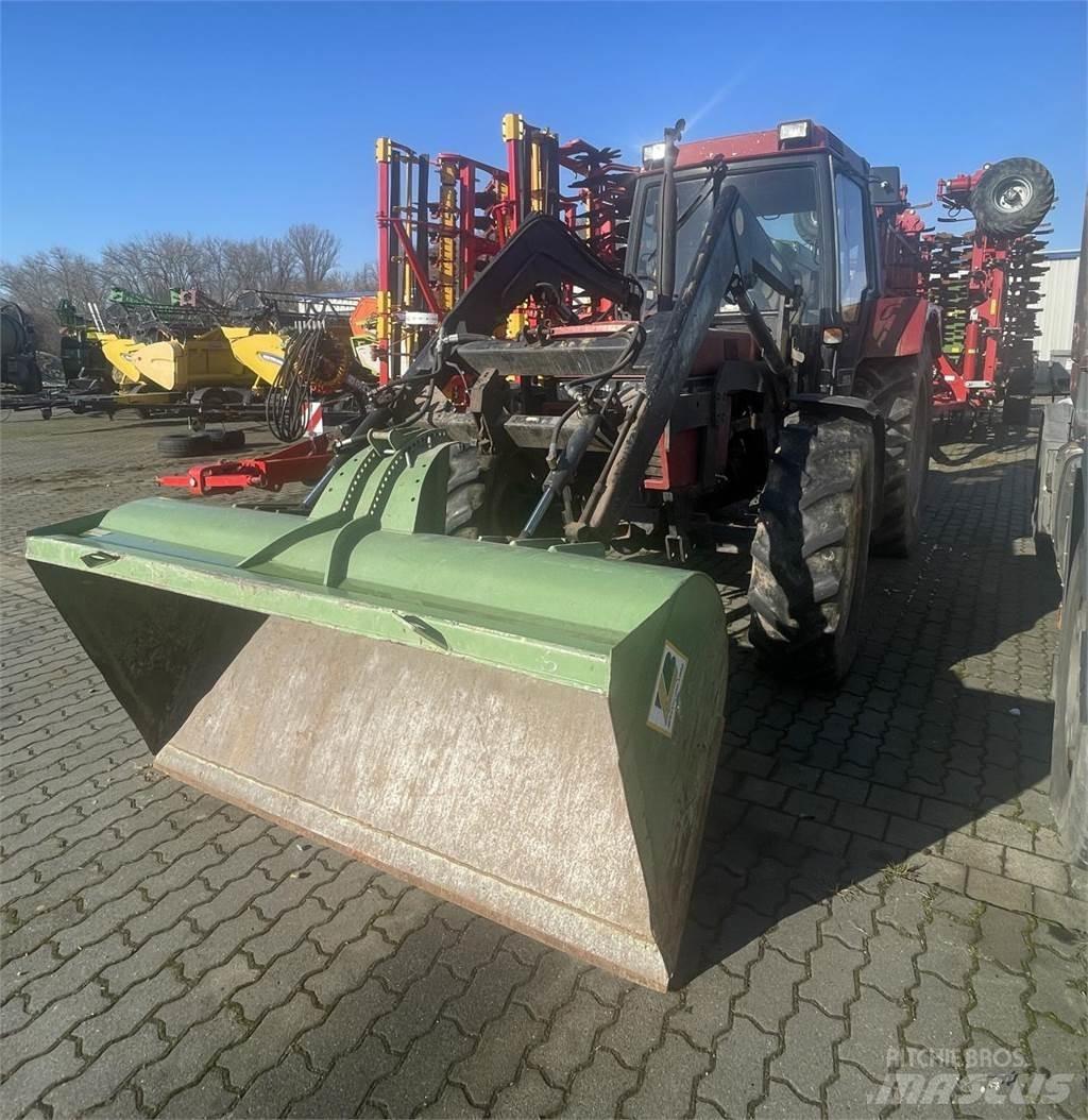 Case IH 856 XL Tractoare