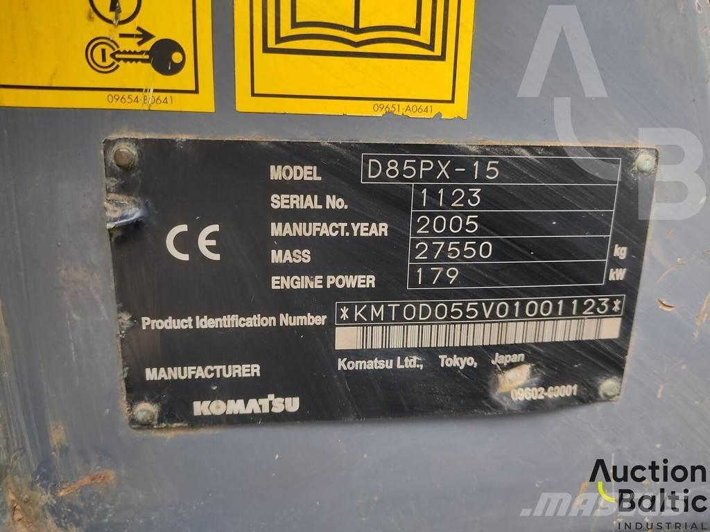 Komatsu D85PX-15 Buldozere pe senile