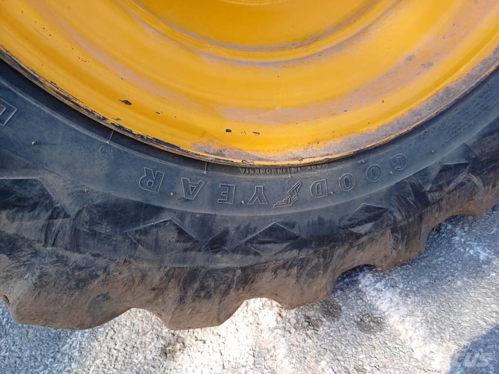 JCB 930-2 Masini de teren dificil