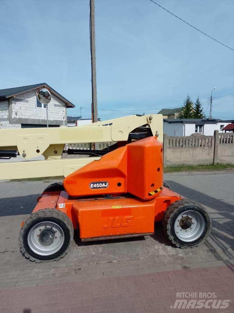 JLG E 450 AJ Nacele cu brat articulat