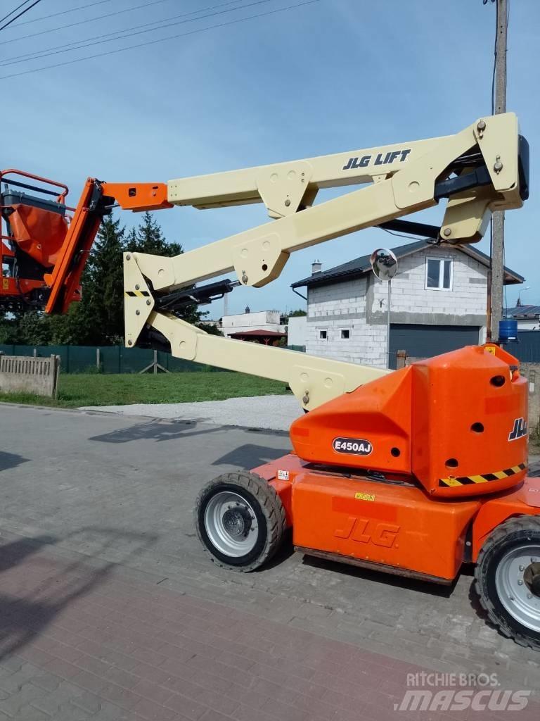 JLG E 450 AJ Nacele cu brat articulat