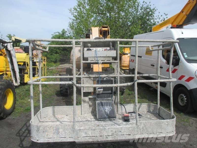 Manitou 160 ATJ Nacele cu brat articulat