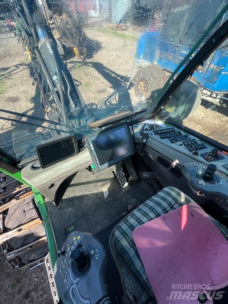 John Deere 1070 D Combine forestiere
