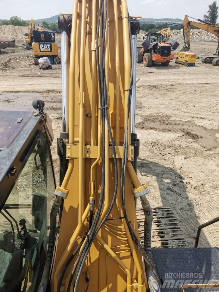 CAT 320 E Excavatoare pe șenile
