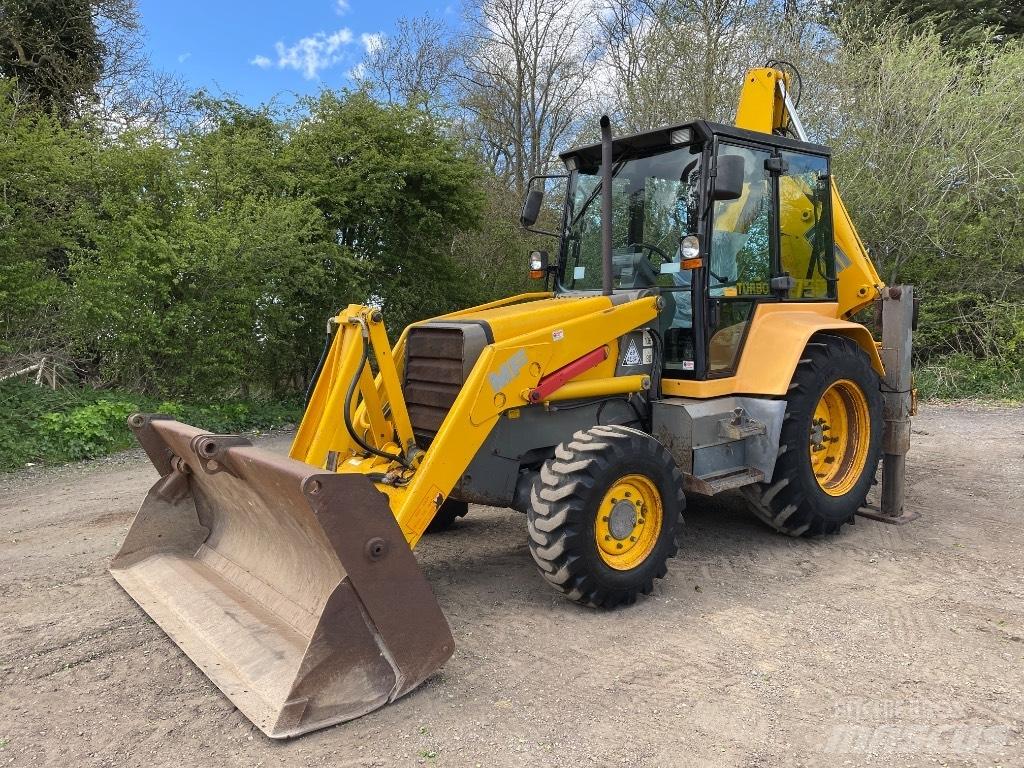 Massey Ferguson 750 Buldoexcavatoare