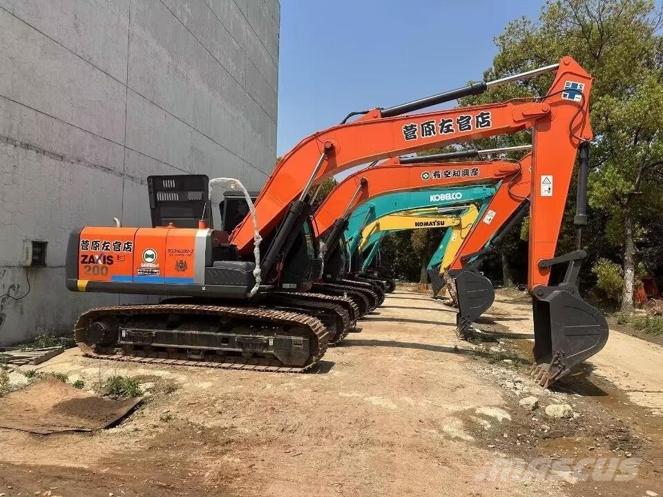 Hitachi EX 200-1 Excavatoare pe șenile
