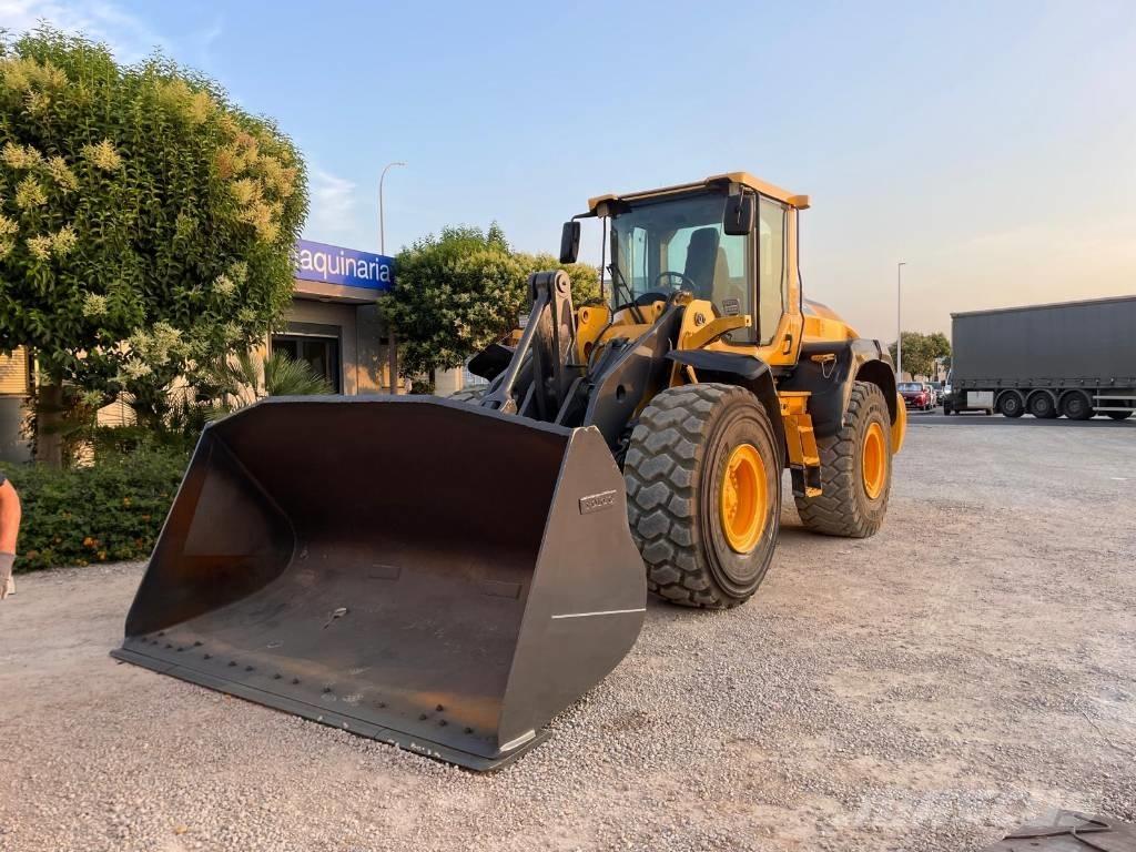 Volvo L120H Incarcator pe pneuri